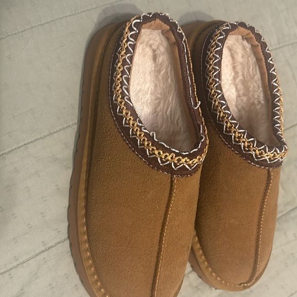 ugg boots - Picture 4 of 5